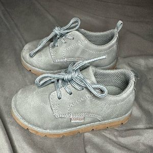 OshKosh toddler boys dress shoes